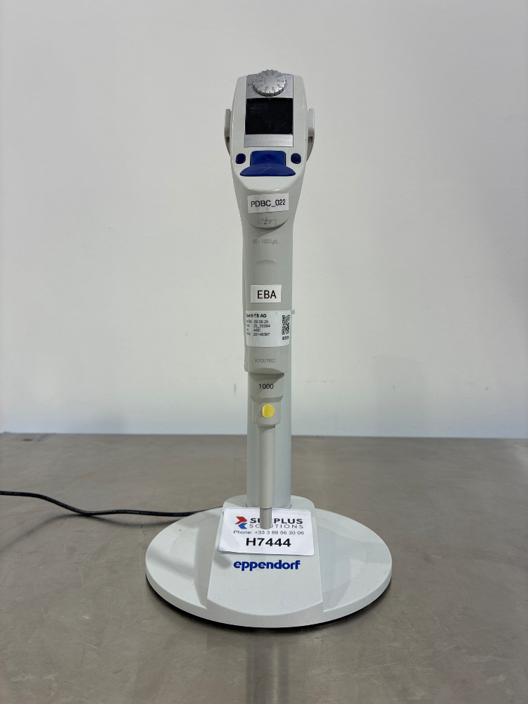 Image of Eppendorf Xplorer plus pipette